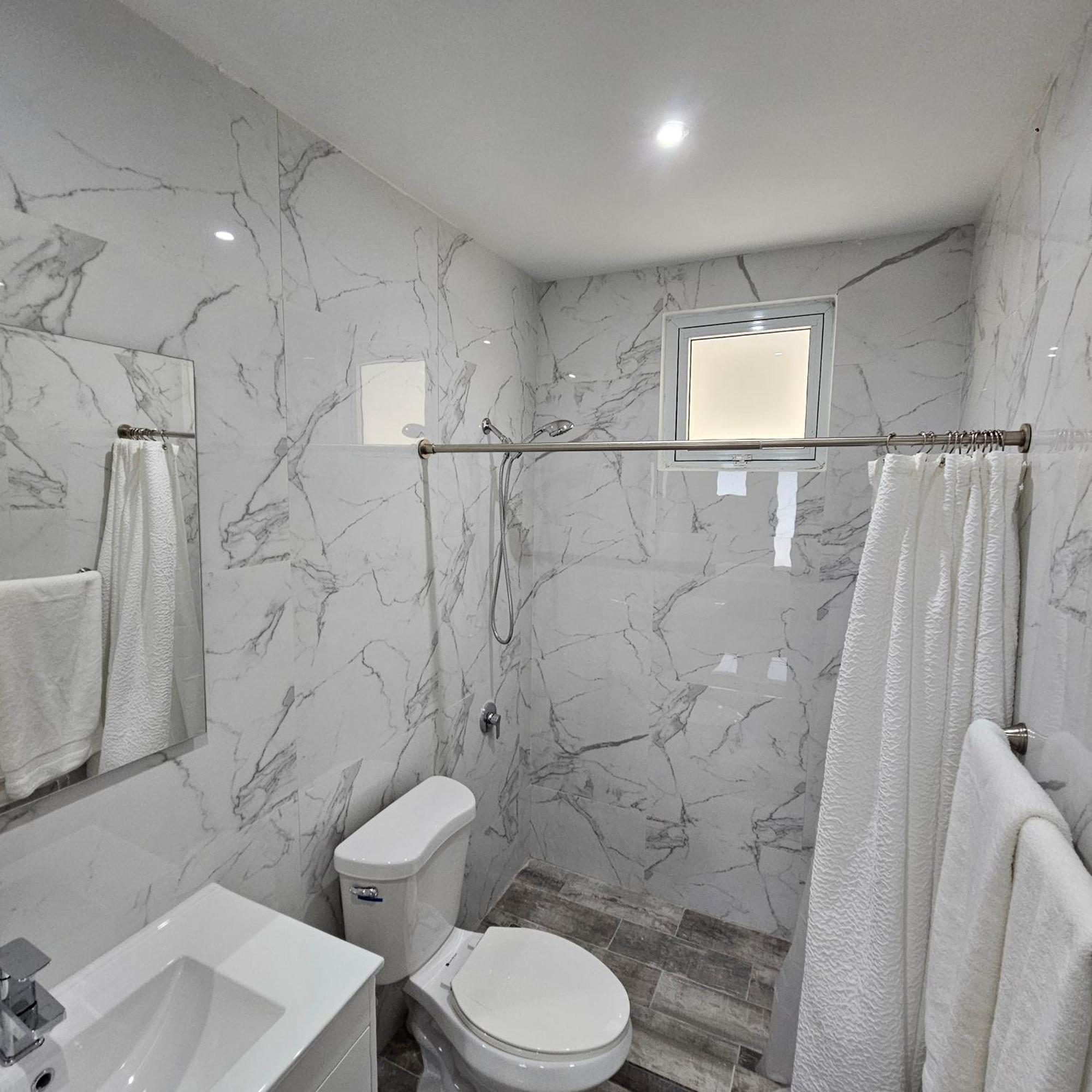 Latitude Adjustment Apartment ซานฮวน ภายนอก รูปภาพ